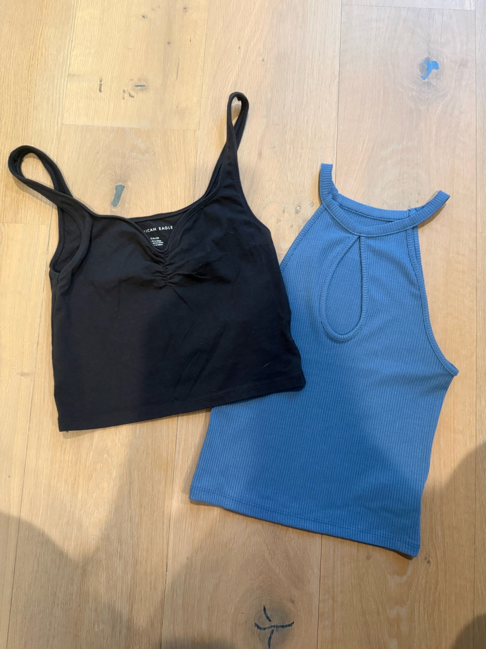 American Eagle Outfitters Set of 2 Tank Tops